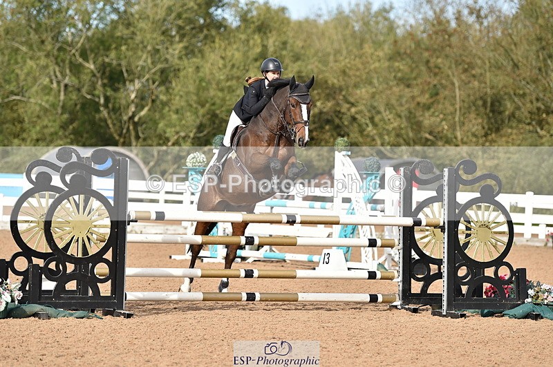 231015A-141748-08649 - Cls 26 1.05m Grand Prix