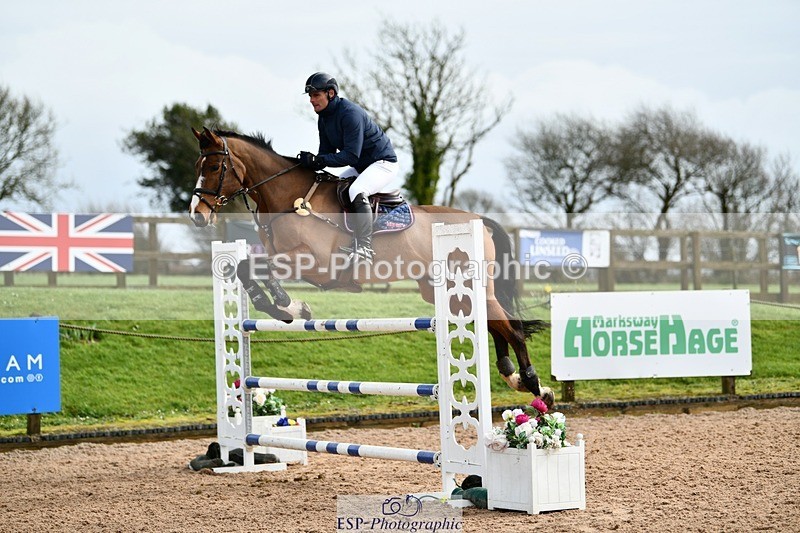 260313-124438-01588 - Cls 3 + 4 Snr Foxhunter and 1.20m Open