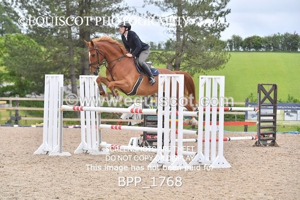 BPP_1768 - FRI CLASS 6 Senior Foxhunter/ 1.20m Open