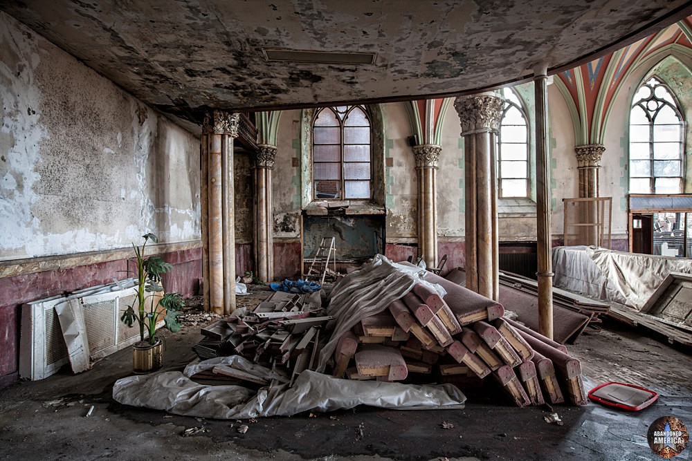 St Bonaventure Church (Philadelphia, PA) Beneath the Balcony