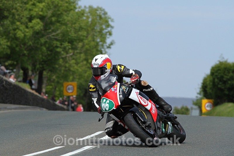 Paul Baleta - Bennetts.co.uk Lightweight TT