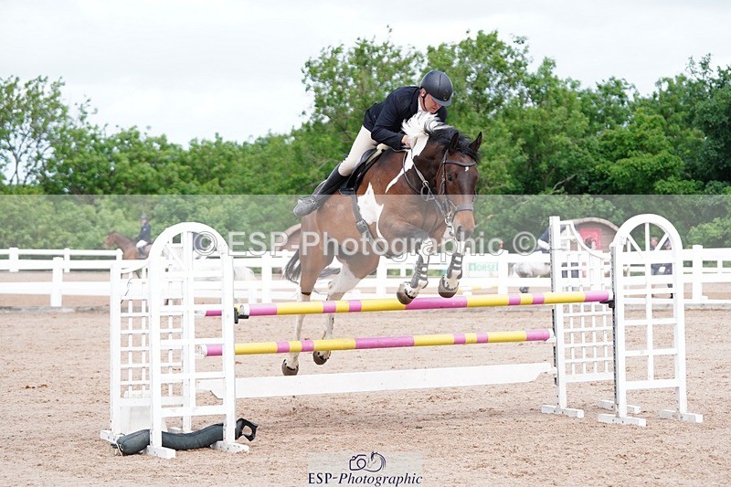 250525-114736-09286 - Cls 33 A&B Snr Disc & 1.00m Open