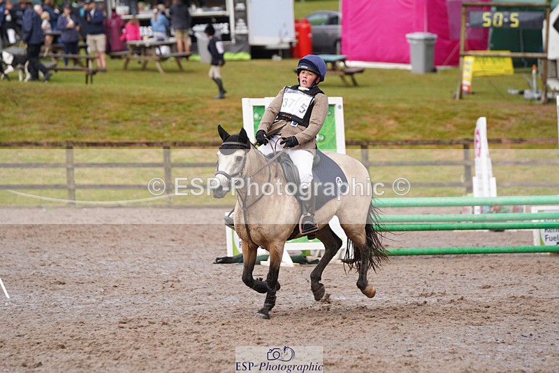 240824X-104848-23067 - 70cm Round 1 9.30 to 11.10