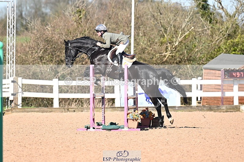 260318B-103346-00119 - Clear Round & Brit Nov 90cm