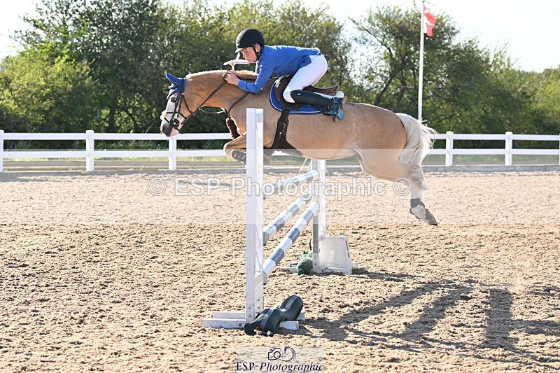 240504A-180933-03271 - Cls 25 Winter Summer 128cm & 138cm