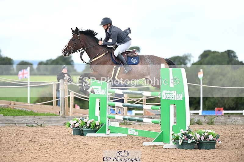 240912A-130941-01640 - Cls 3 Snr Foxhunter