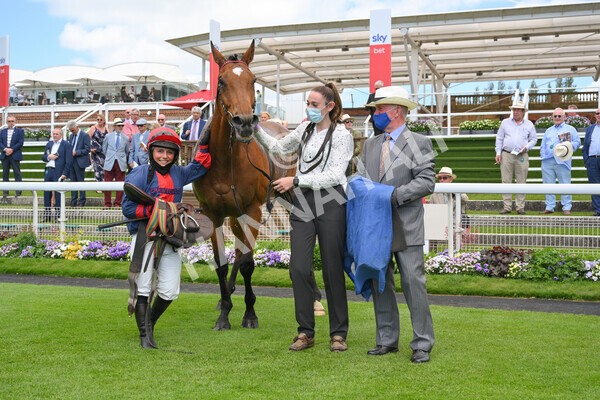 yr12062021r1-40 - Race 1 2.00pm Queen Mother's Cup