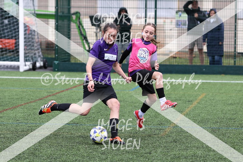 1DX32394 - Sat 6th U12 Girls