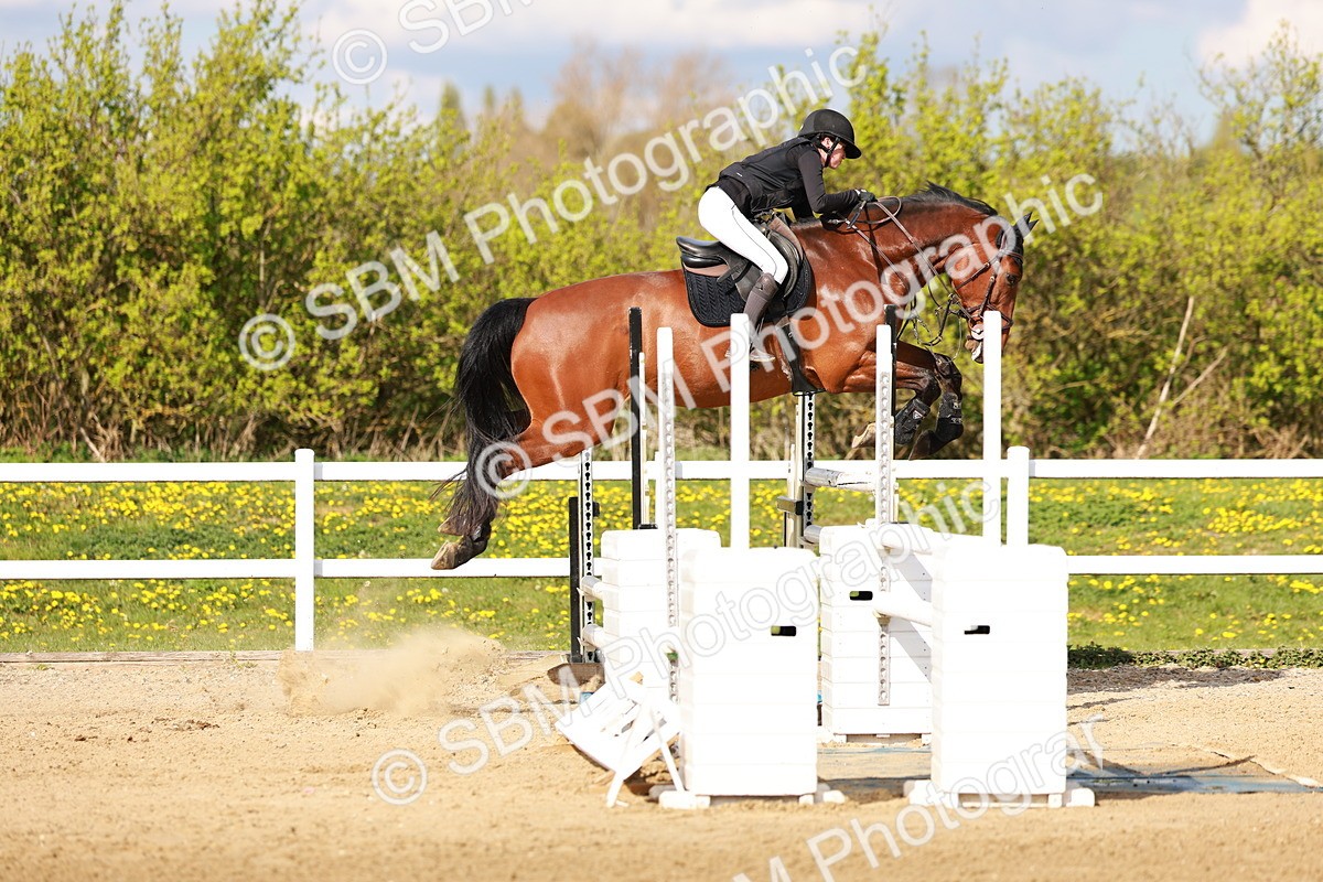 SBM_002447 - Class 5 - Senior Foxhunter - 1.20m