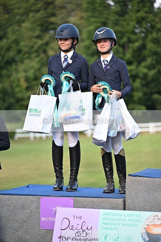 250822A-172140-24548 - Friday Presentations