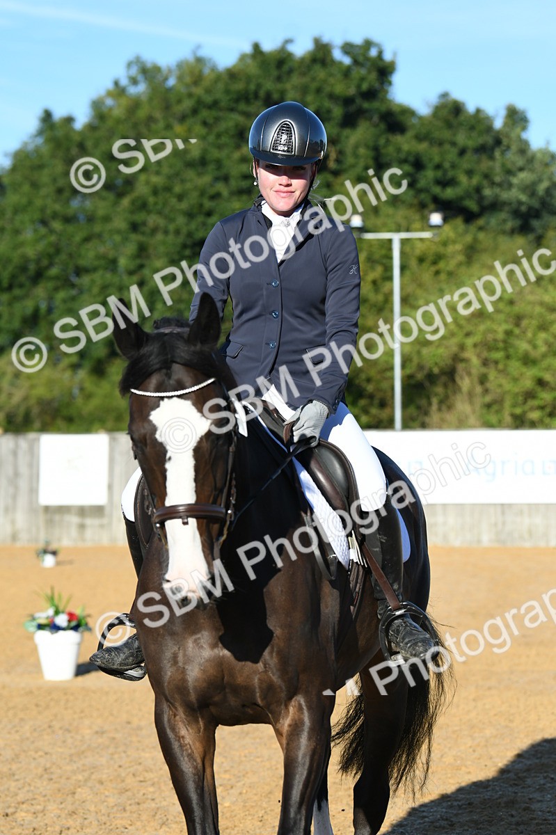 SBM_14333 - D4 - Small Tour Championship - Intro B