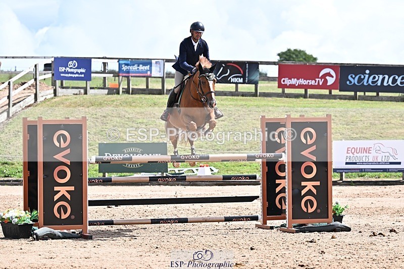 250731-113646-00597 - Cls 02 Snr Fox 1st Rnd