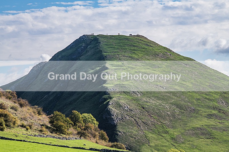 Ilam-420 - Ilam Three Peaks Fell Race (Limestone Series) Sunday 28th September 2025