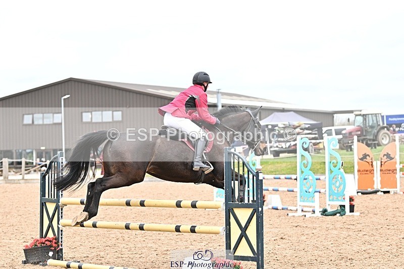 250414-115024-00700 - 1m Round 1