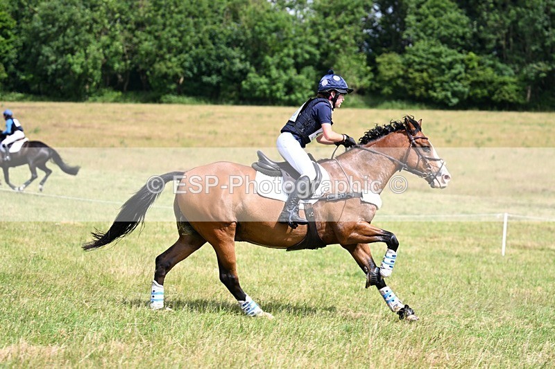 240630X-152829-10331 - 415-Thalia_Macdonald-EAZY_DECISION