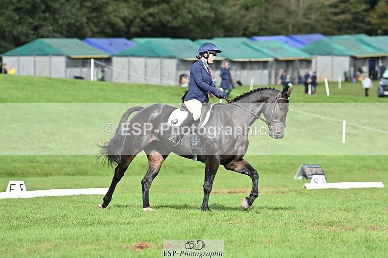 231020-123257-08403 - 655-A.LITTLE.UNBELIEVABLE-Nathalie.Round-DR