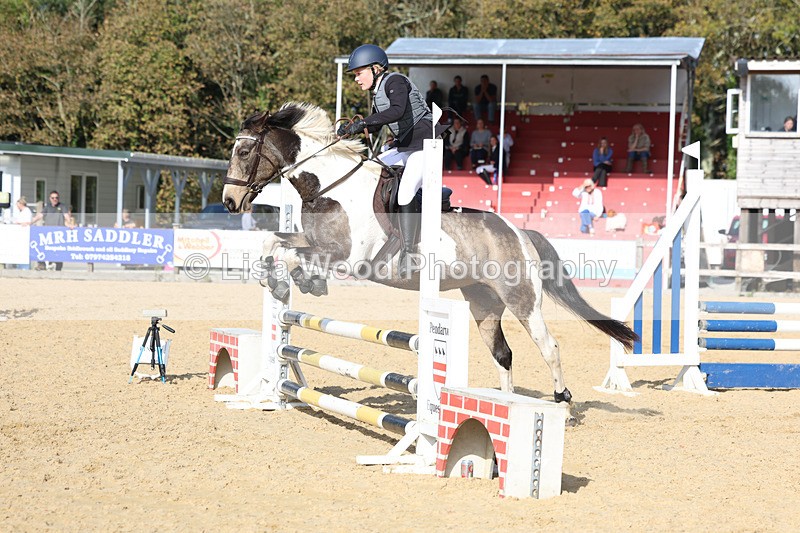 3E7A7976 - Class 4: 70cm open