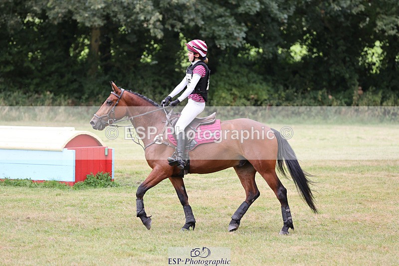 240825X-125111-33642 - 70cm XC 12.00 to End