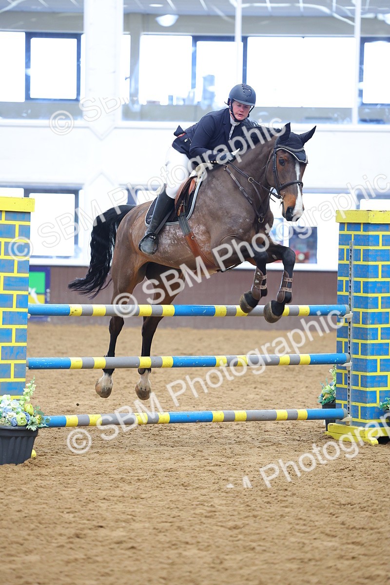 SBM_003005 - Class 8 - Senior Newcomers - 1.10m