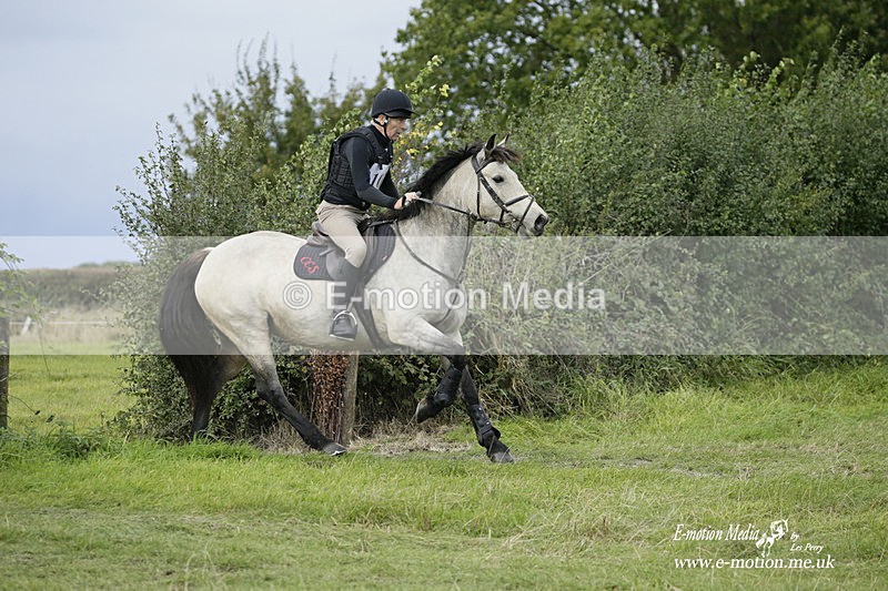  WWHT 031021 3203 - Intermediate (0.90m)  03/10/21