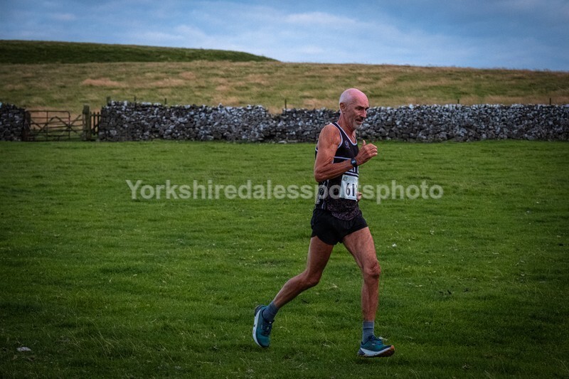 DSCF4170 - Eshton Moor  - Wharfedale Harriers