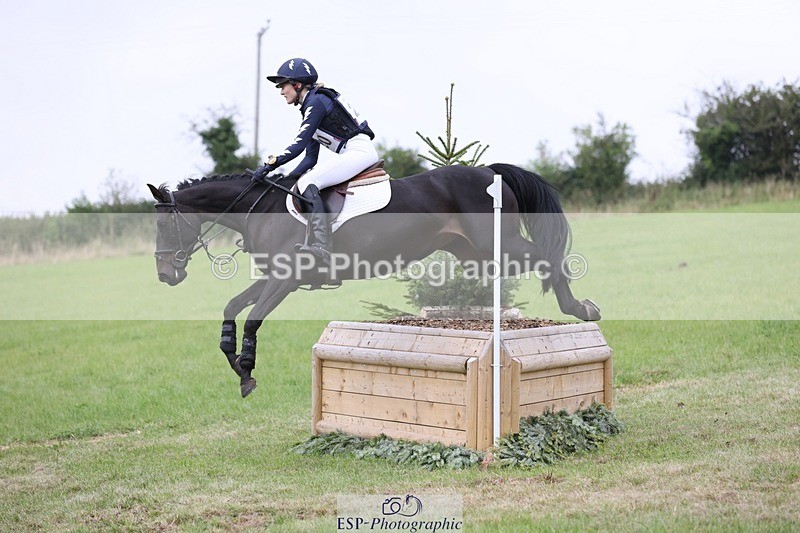 240831A-144004-04567 - 220-Xanthe.Baylis-TULLIBARDS.HERSELF