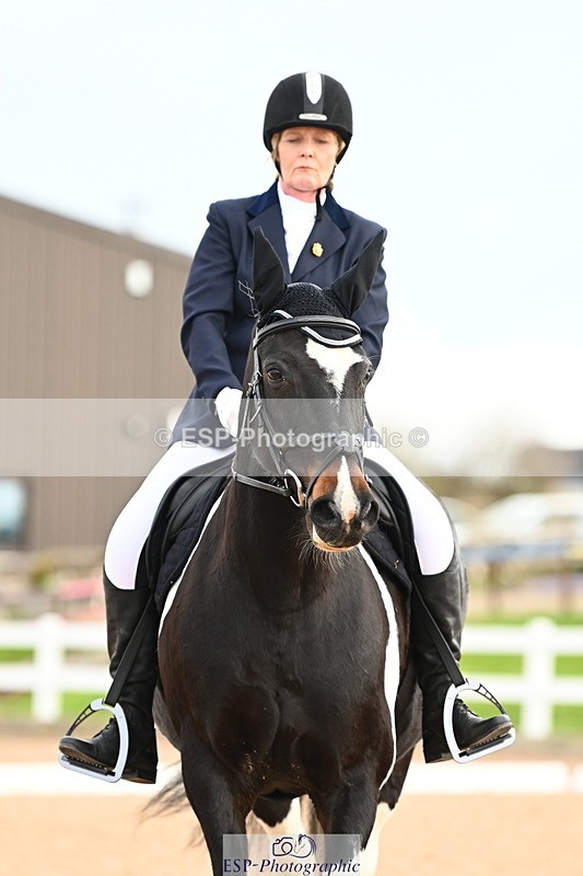 240323A-093643-01242 - DR Intro B