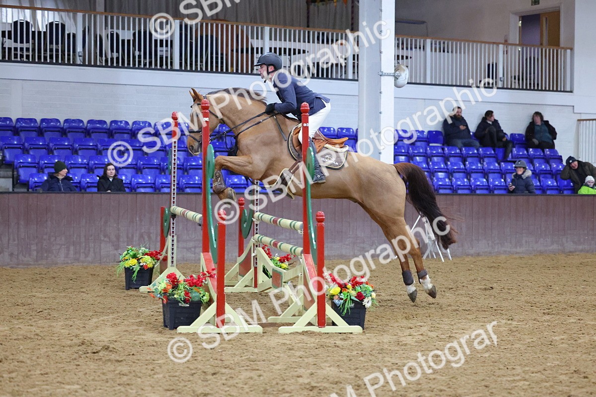 1I0A5027 - Class 9 - Senior Newcomers/ 1.10m Open