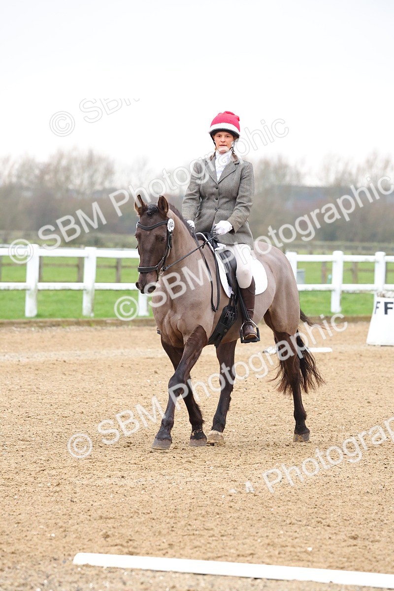 SBM_001279 - Class 8-11 - Novice 2 - Elementary 2