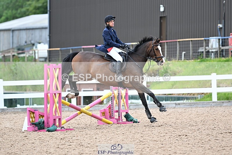 240611A-165846-00371 - 70cm