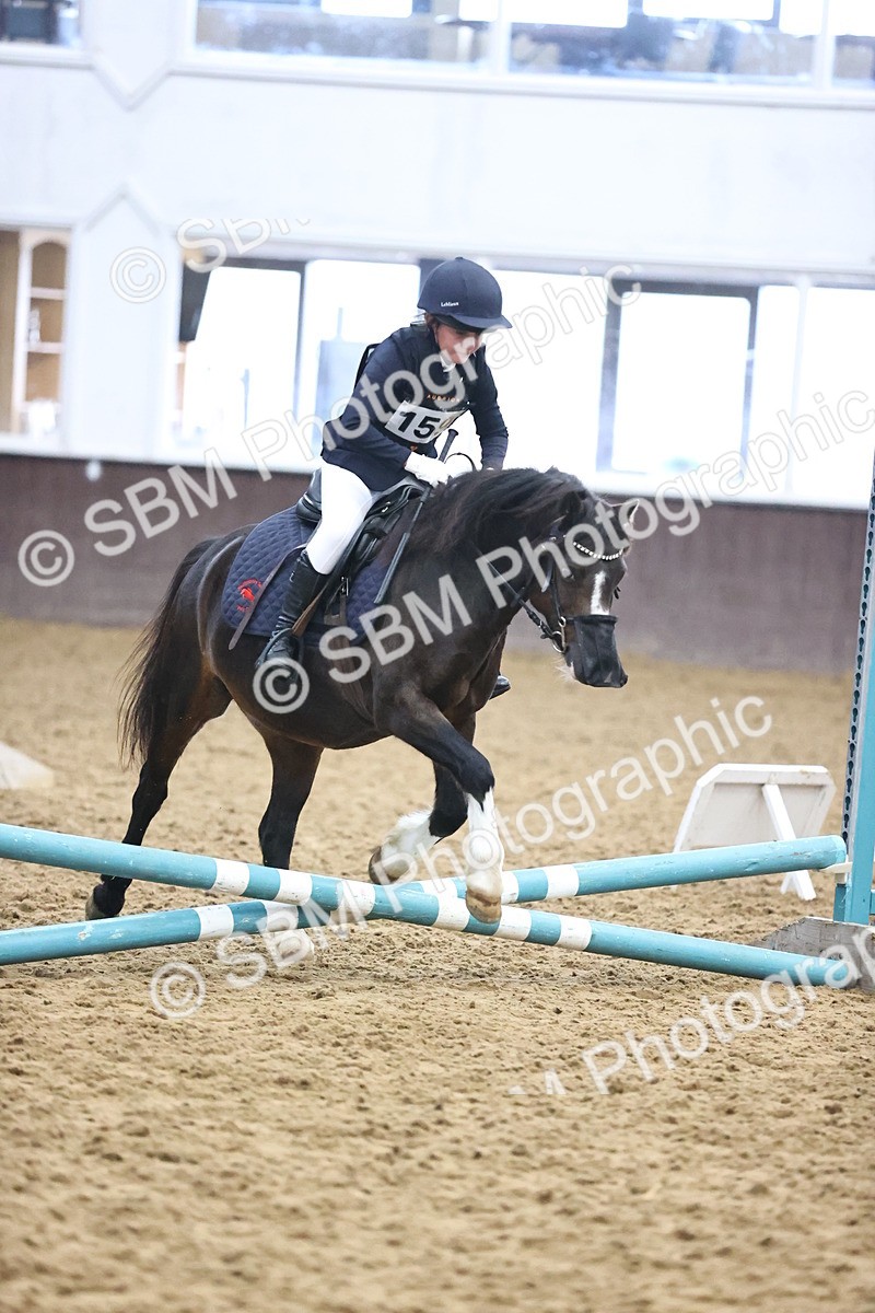 SBM_000134 - Class 2 - The Rug Lady 40cm Area 12 Championship Qualifier