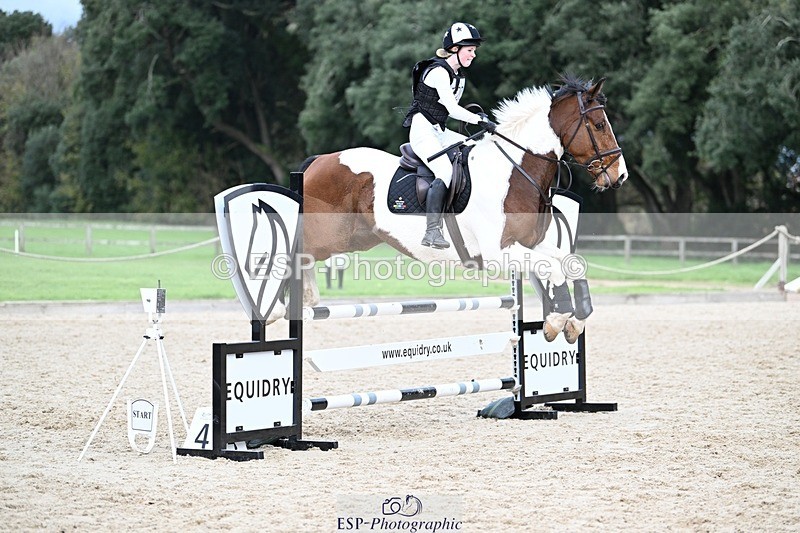 241117-135842-04362 - Cls 3 90-95cm 13.00 to 14.00