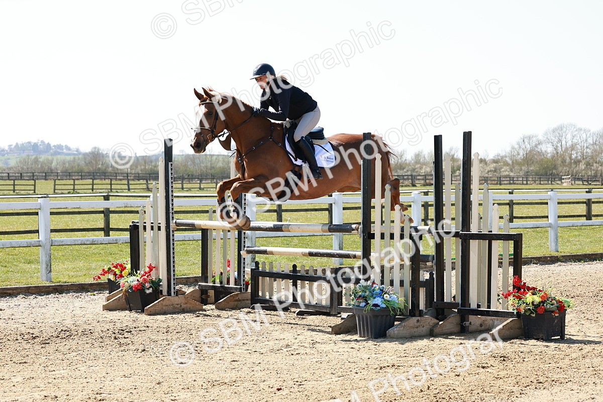 SBM_004498 - Class 17 - Senior Newcomers - 1.10m