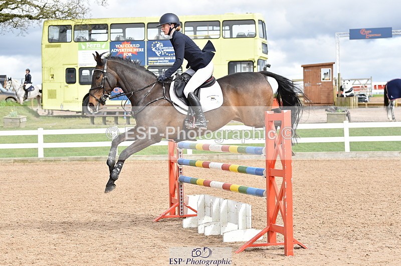 240403A-152908-00990 - Cls 5 Foxhunter and 1.20m Open