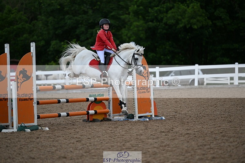 240608A-142026-01479 - Cls 10 Pony Discovery and 90cm Open