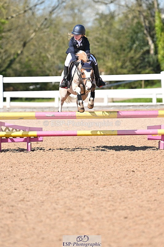 240504A-152357-02538 - Cls 22 & 23 Stepping Stones 128cm & 138cm & Under11's