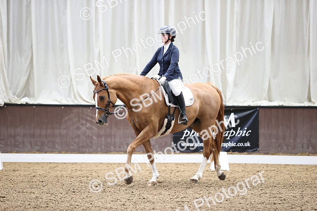 SBM_000853 - Novice 4 Warm Up