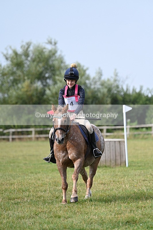 WJ7_5633 - 40cm XC Time 10:05 to 10:36