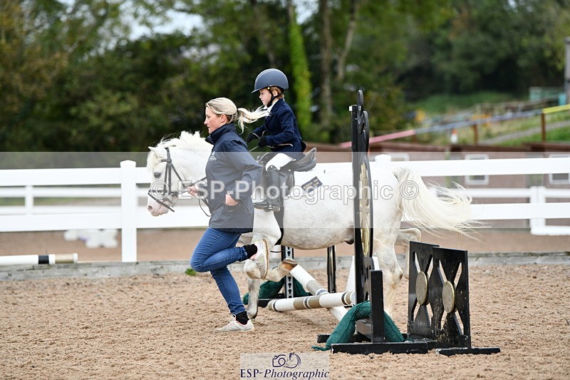 241013B-090341-00087 - Cls 1 Clear Round