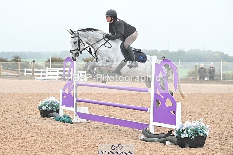 251003-123250-00756 - Cls 2 Newcomers and 1.10m