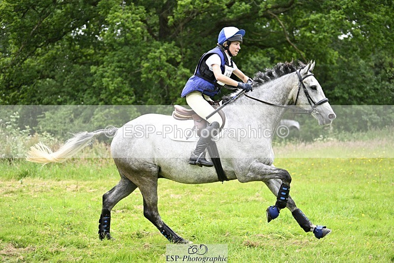 240623-101229-00979 - BE 90 XC 09-35 tro 10-30