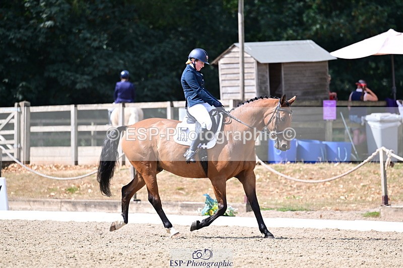 260802A-105011-05418 - Novice Silver break - break