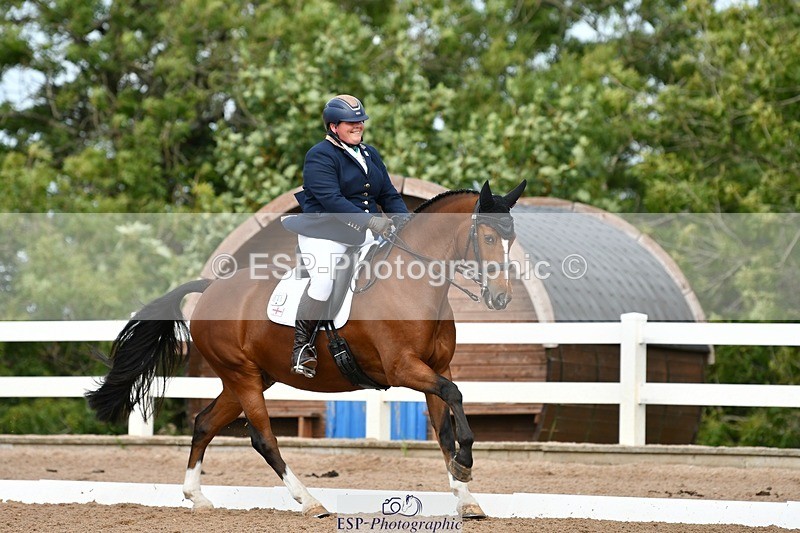 250906-112222-00980 - 041-Victoria.BradfordKenniford.flash.dancer