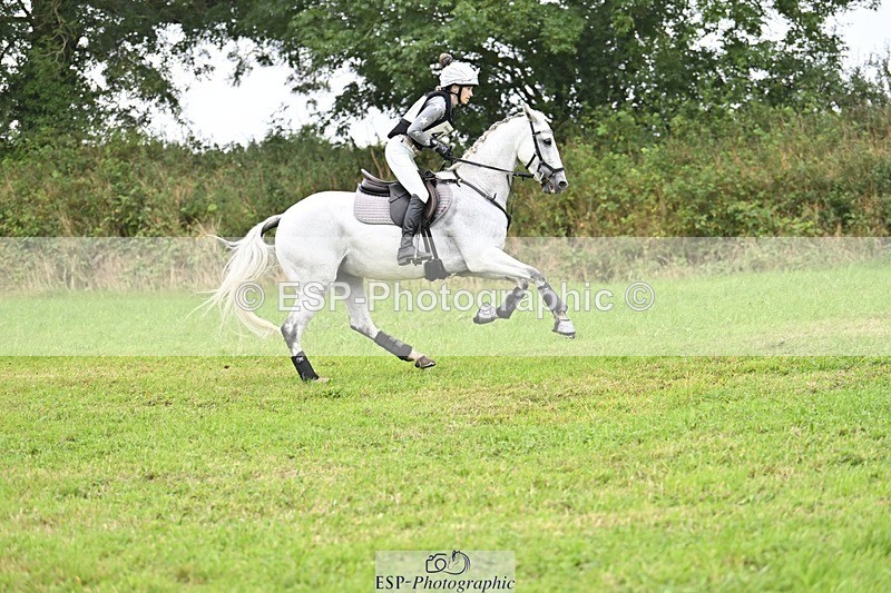 240901A-134247-09168 - 427-Emma.Farrar-HER.NAME.IS.LOLA