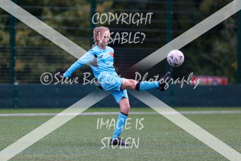 1DX31000 - 2025-09-13 FC Abbey Meads U13 Blue Girls V AFC Corsham U13 Pumas