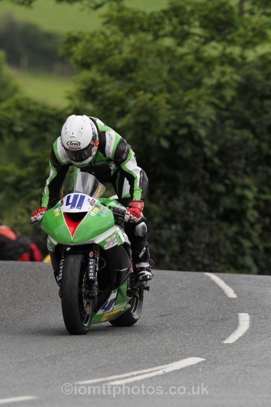 Kiaran Hankin Kawasaki / Khhire - Monster Energy Supersport Race 2