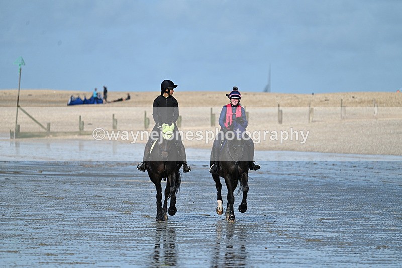 WJ7_4319 - Leigh Kelly & Jade Bennett 25-08-24
