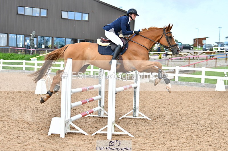 230819A-161658-01158 - Cls 33 1.05m Amateur Qualifier