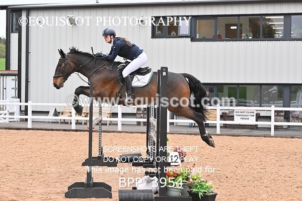 BPP_3954 - CLASS 16 SUN Senior Newcomers/1.10m Open