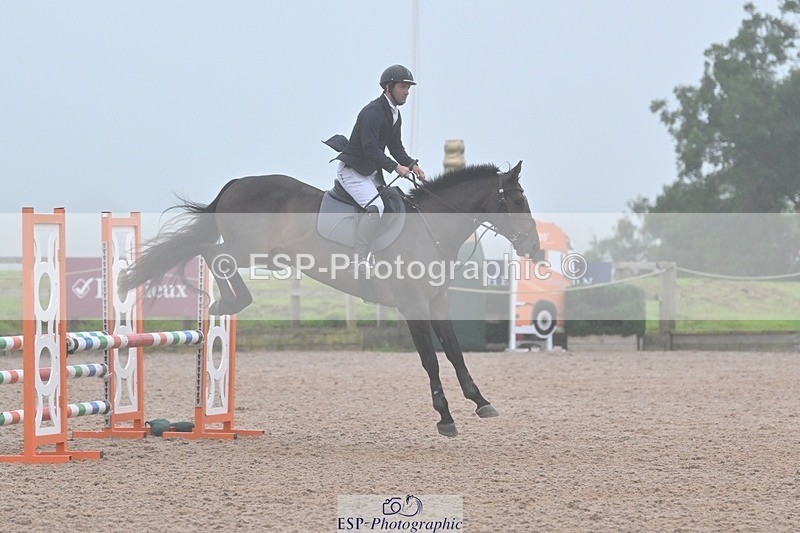 240813-193604-00978 - Classes 7 A&B 90cm